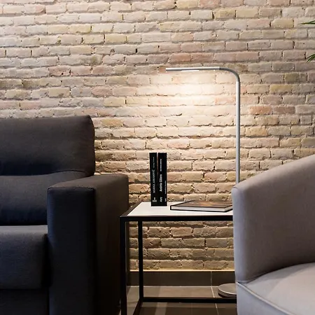 Mon Suites San Martin Valenza Esterno foto